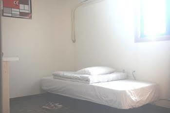 Jam Guest house *